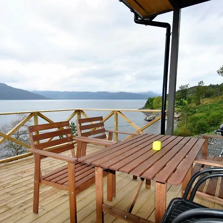 Three-bedroom Holiday In Casa vacanze *